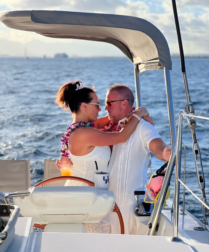 Wedding Photography on a Private Catamaran in Oahu: How to Get the Shots That Will Define Your Marriage