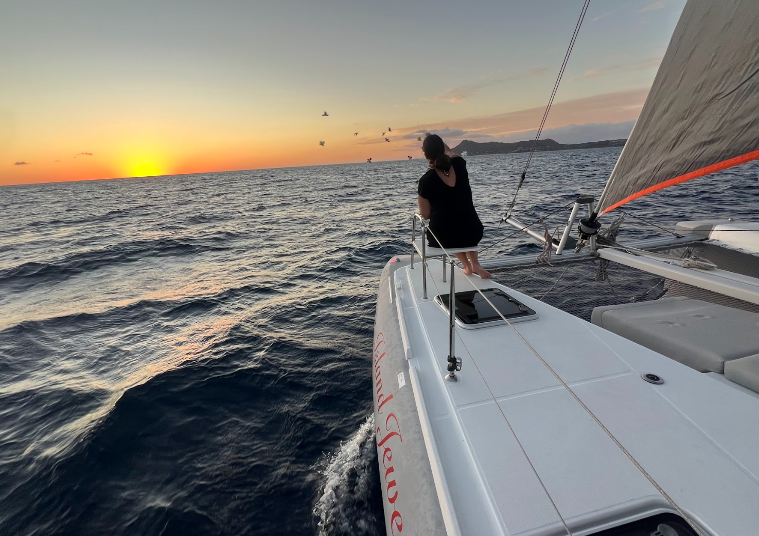 September in Oahu: Shoulder Season, Same Sunset